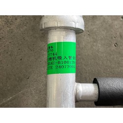 Tuyau d'aspiration du compresseur 2 - BYD - 14057495-00