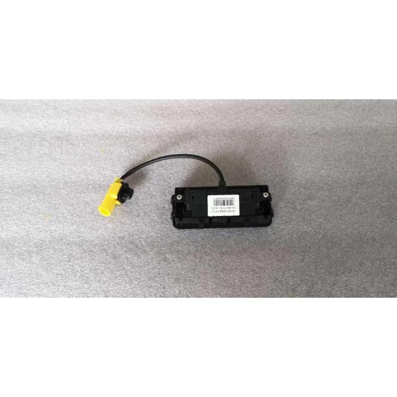 Interrupteur du couvercle du coffre - BYD - 14007757-00