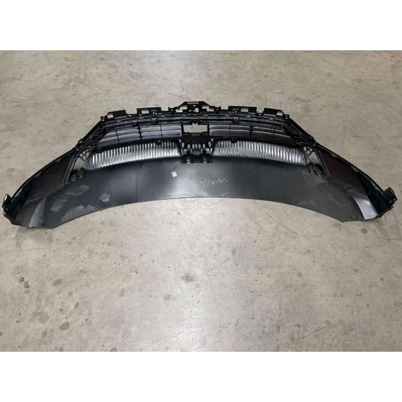Corps inférieur du pare-chocs avant - BYD - 14001316-00
