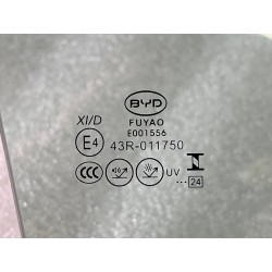 Vitre de porte avant droite - BYD - 13996467-00