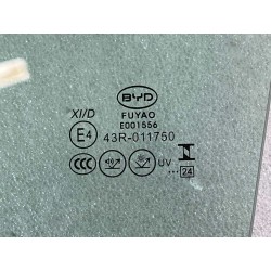 Vitre de porte avant gauche - BYD - 13996466-00