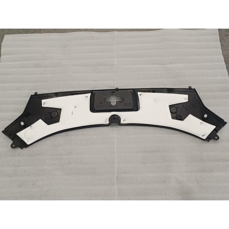 Couvercle supérieur de la grille - BYD - 13992481-00