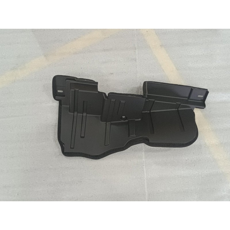 Déflecteur gauche du radiateur - BYD - 13992400-00