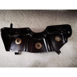 Montage de la poutre tubulaire droite de la carrosserie du véhicule - BYD - 13972353-00