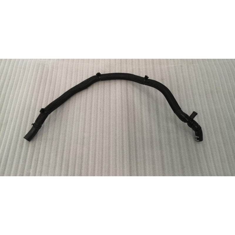 Tuyau d'entrée de la pompe à liquide de refroidissement du moteur - BYD - 13959162-00