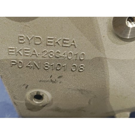 Fusée d'essieu avant gauche - Kit après-vente - BYD - 13935939-00