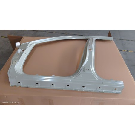 Section avant du panneau extérieur de la paroi latérale gauche - BYD - 13916449-00