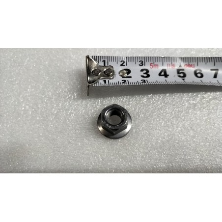 Écrou hexagonal - BYD - 13909993-00
