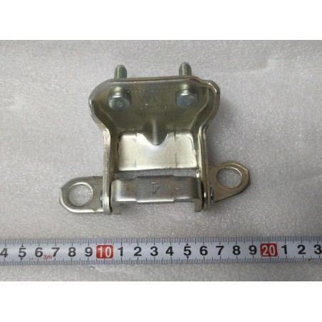Charnière supérieure de porte arrière gauche - BYD - 13907936-00