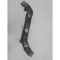 Plaque de connexion gauche de la traverse supérieure du radiateur - BYD - 13893734-00