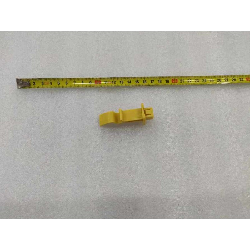 Support de barrette de maintien de capot - BYD - 13886585-00