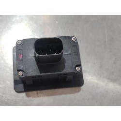 Interrupteur de fermeture électrique du couvercle du coffre - BYD - 13868160-00