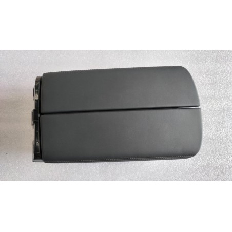 Accoudoir du tableau de bord auxiliaire - Noir foncé 5 - BYD - 13867681-00