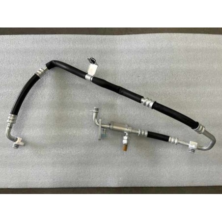 2 de tuyau d'aspiration du compresseur - BYD - 13867658-00