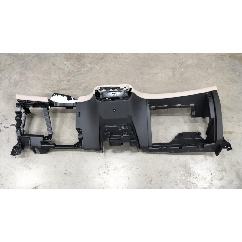 Corps inférieur du tableau de bord - Marron - BYD - 13864541-00