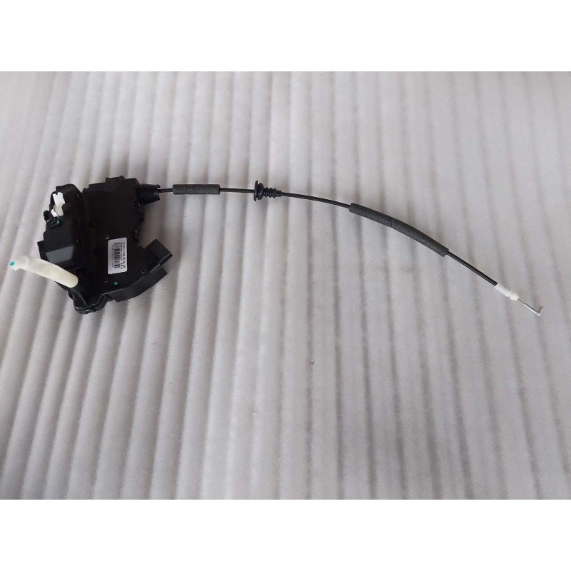 Corps de serrure de la portière avant gauche - BYD - 13856318-00