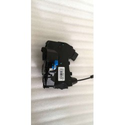 Corps de serrure de la portière arrière droite - BYD - 13856314-00