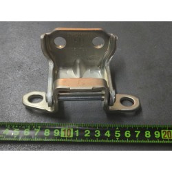Charnière supérieure de la portière arrière droite - BYD - 13840870-00