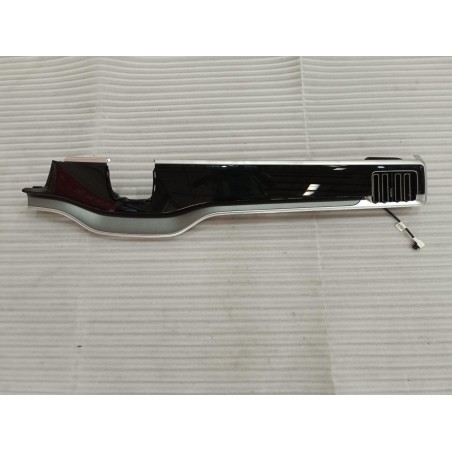 Panneau de garniture droit du tableau de bord - Galvanoplastie mate - BYD - 13831910-00