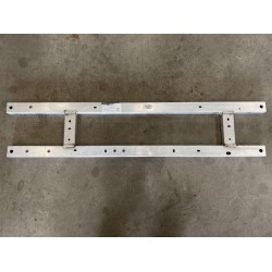 Traverse du compartiment avant - BYD - 13816714-00