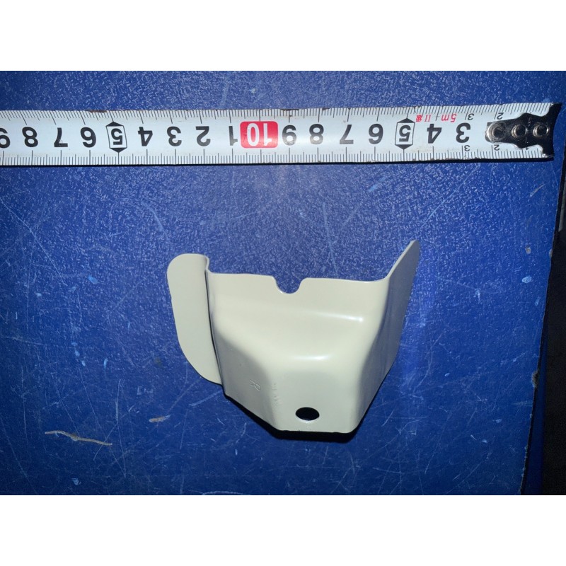 Support de butoir inférieur de couvercle de coffre droit - BYD - 19958999-00