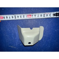 Support de butoir inférieur de couvercle de coffre gauche - BYD - 19958998-00