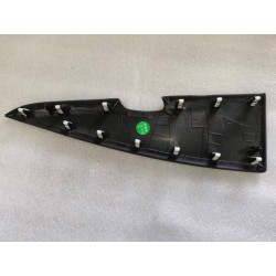 Garniture supérieur de la portière arrière gauche - Noir foncé 5 - BYD - 13802682-00