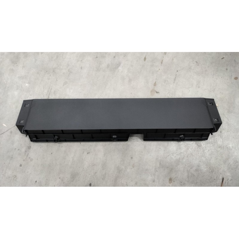 Plaque de support avant du panneau du couvercle du coffre - BYD - 13797237-00