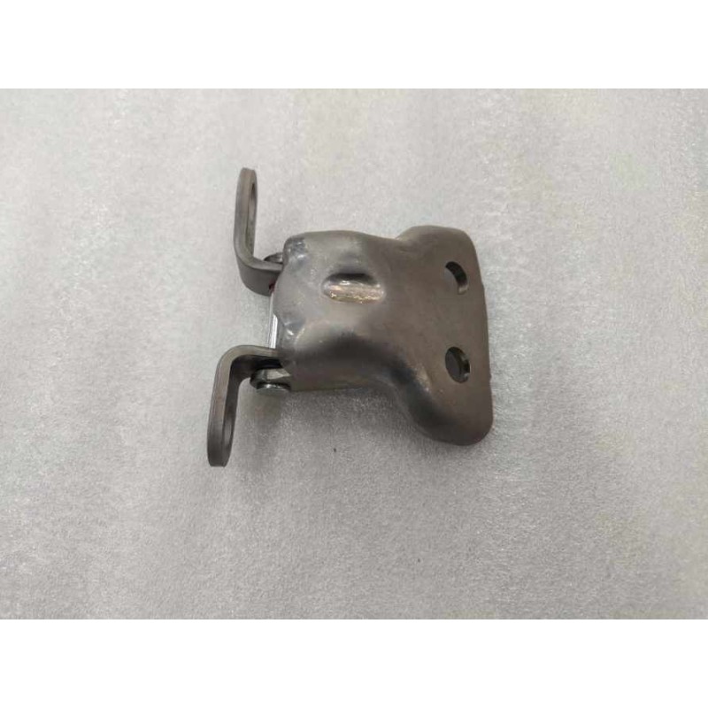 Charnière inférieure de la porte avant droite - BYD - 13776909-00