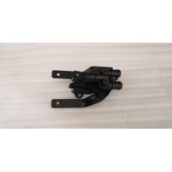 Valve électrique à trois voies de liquide de refroidissement - BYD - 13762012-00