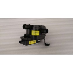 Vanne électrique à quatre voies du liquide de refroidissement - BYD - 13761997-00