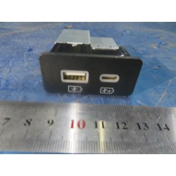 Connecteur de charge USB - BYD - 13761308-00