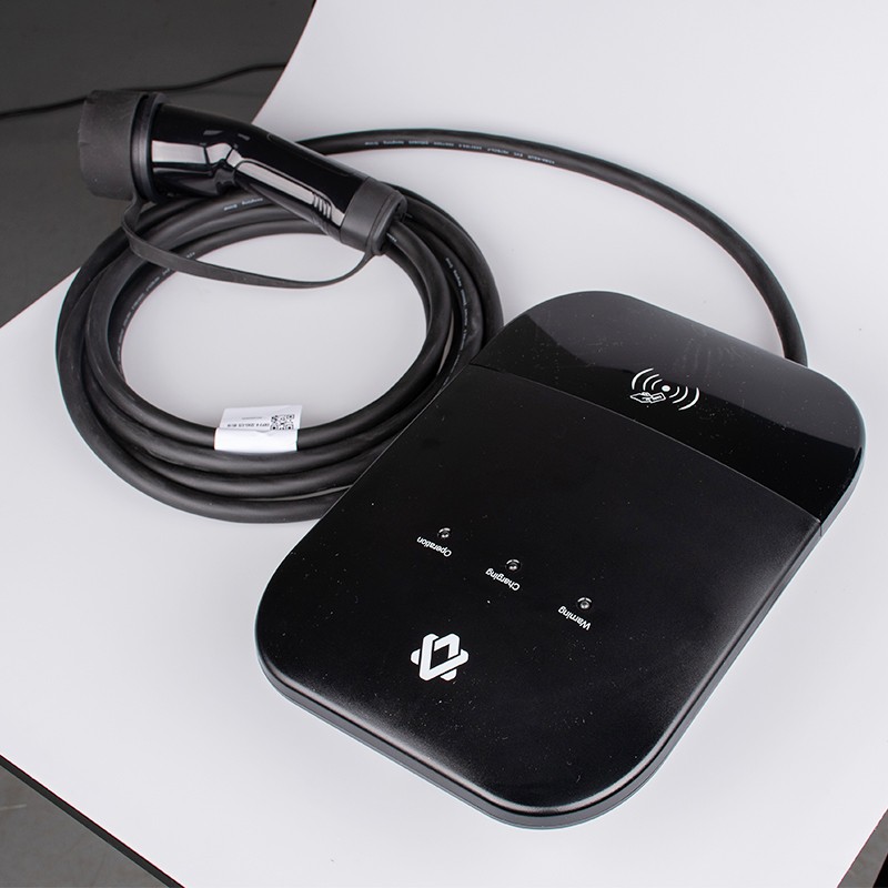 Borne de recharge - CA - 7 KW - 220 V - Norme européenne - Version standard - Connecteur de charge simple - 5M - BYD - 13757495-