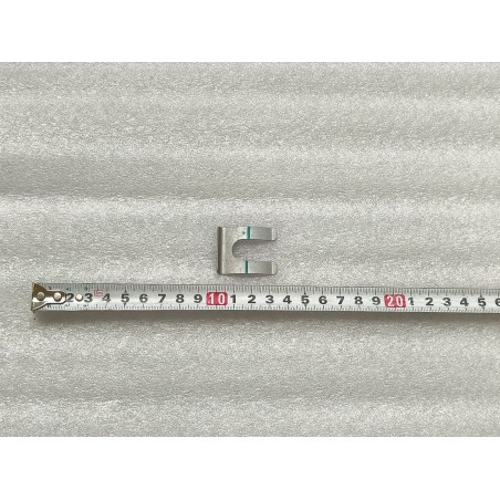 Clip en métal - BYD - 13755984-00
