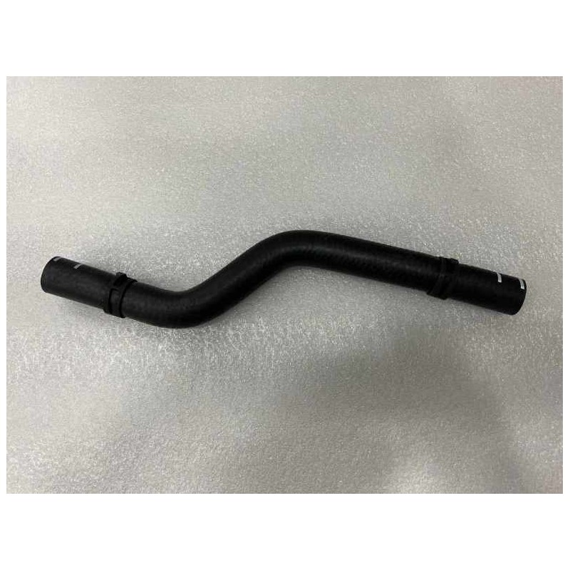 Tuyau de sortie de la pompe à liquide de refroidissement du système de gestion thermique de la batterie - BYD - 13749985-00