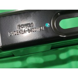 Plaque de renforcement de la poutre du pare-chocs avant - BYD - 13748680-00