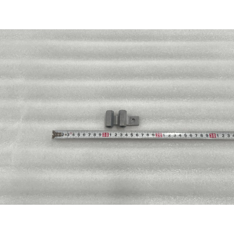 Connecteur II de tuyau - BYD - 13748151-00