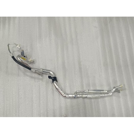 Tuyau d'aspiration et de tuyau de réfrigération du compresseur - BYD - 13736176-00