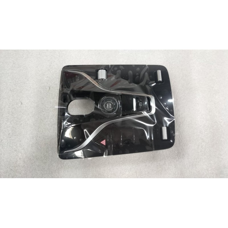 Panneau du mécanisme de commande de changement de vitesse - BYD - 13735892-00