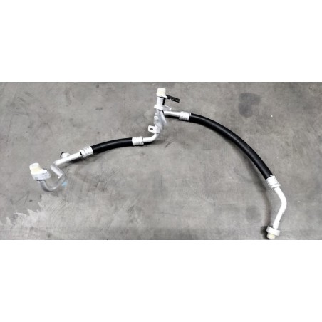 Tuyaux d'aspiration de compresseur 2 - BYD - 13724302-00