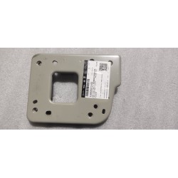Plaque de fixation gauche de poutre de pare-chocs avant - BYD - 19958912-00