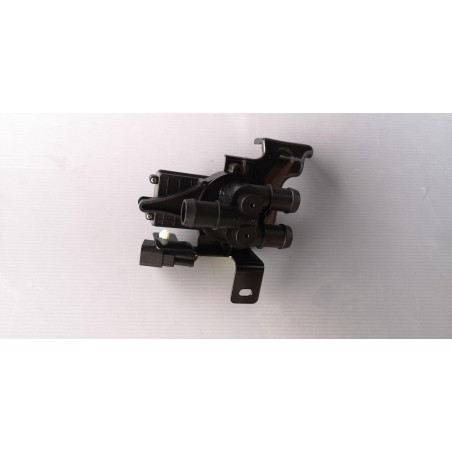 Valve électrique à trois voies de liquide de refroidissement - BYD - 13719651-00