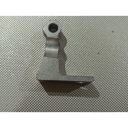 Platine de charnière supérieure de porte arrière gauche - BYD - 13716800-00