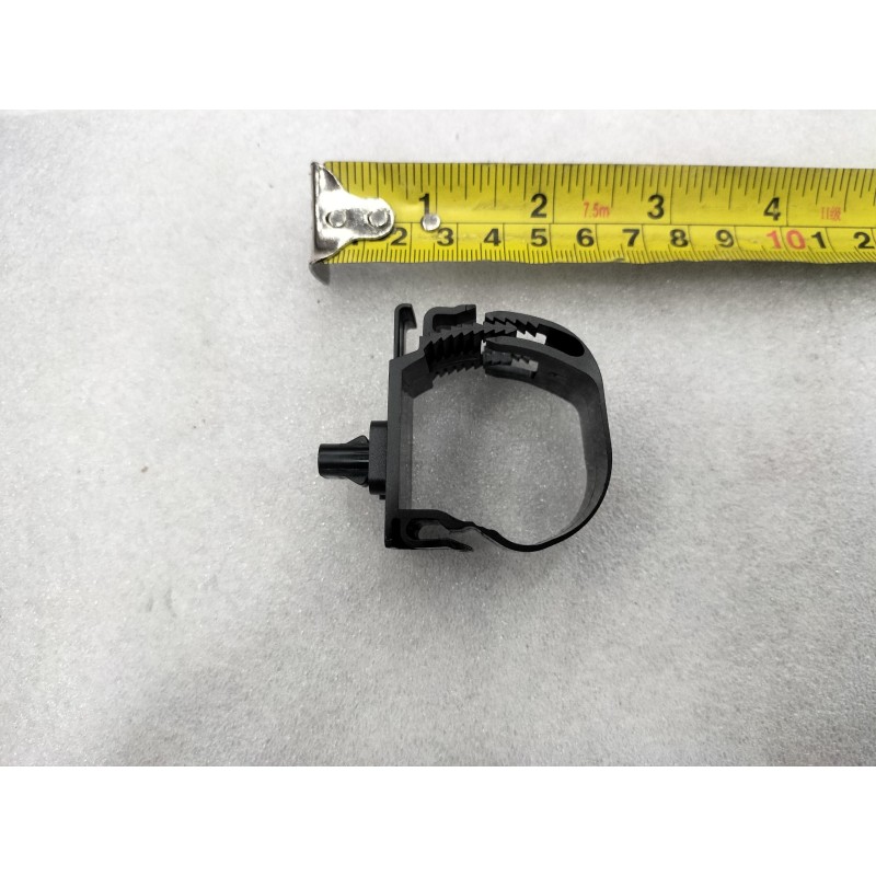 Clip irrégulier - BYD - 13714477-00