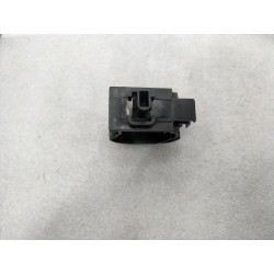 Clip irrégulier - BYD - 13714477-00