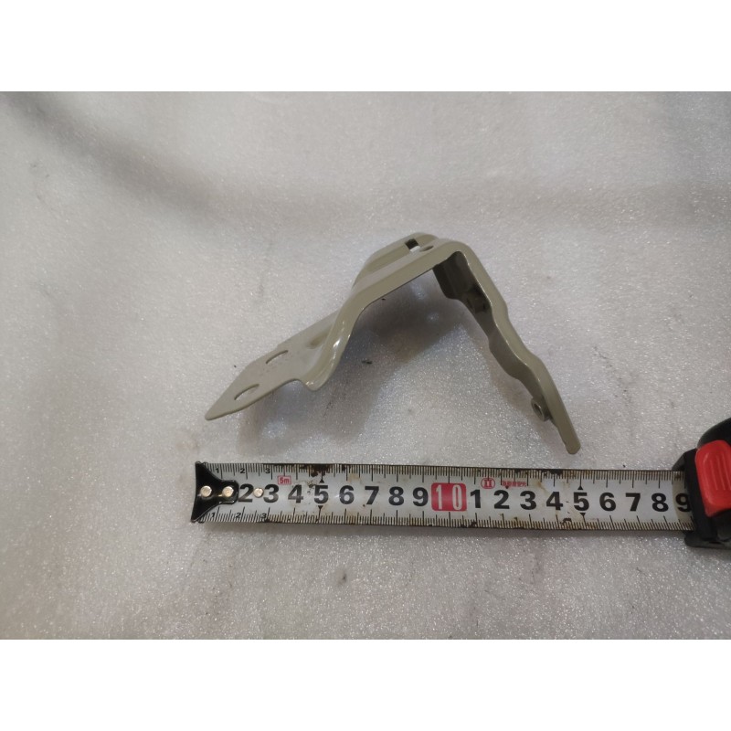 Support de fixation avant d'aile droite - BYD - 19945827-00