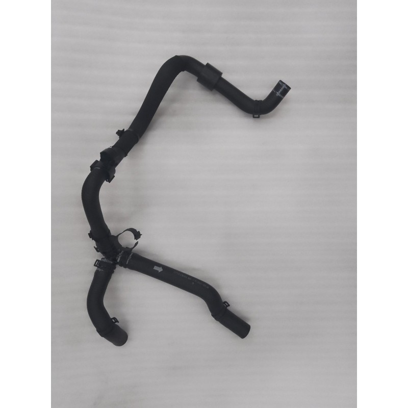 3 de tuyau de liquide de refroidissement - BYD - 13699653-00
