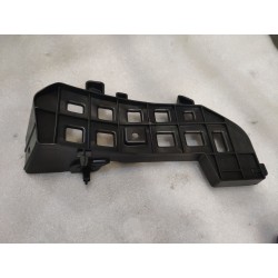 Support inférieur gauche, pare-chocs arrière - BYD - 13639618-00