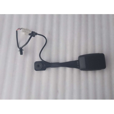 Verrou de ceinture de sécurité avant gauche - BYD - 13628052-00