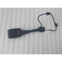 Verrou de ceinture de sécurité avant gauche - BYD - 13628052-00